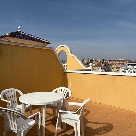 Top Floor Spacious Apartment With Roof Terrace Alicante Eksteriør bilde