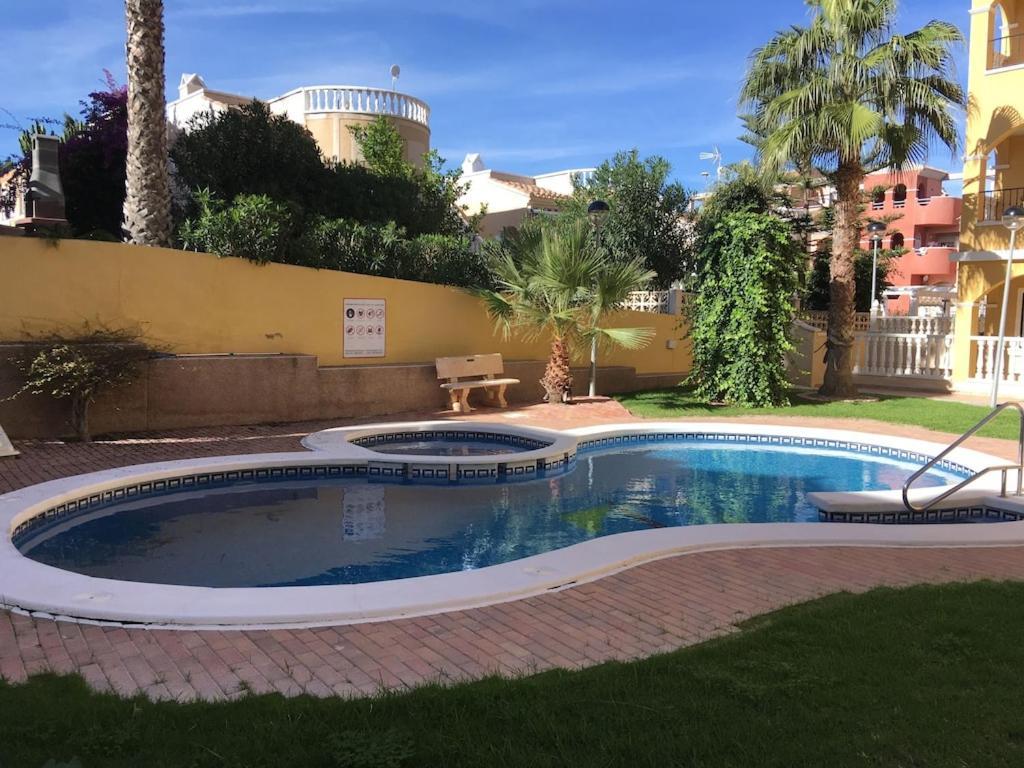 Top Floor Spacious Apartment With Roof Terrace Alicante Eksteriør bilde