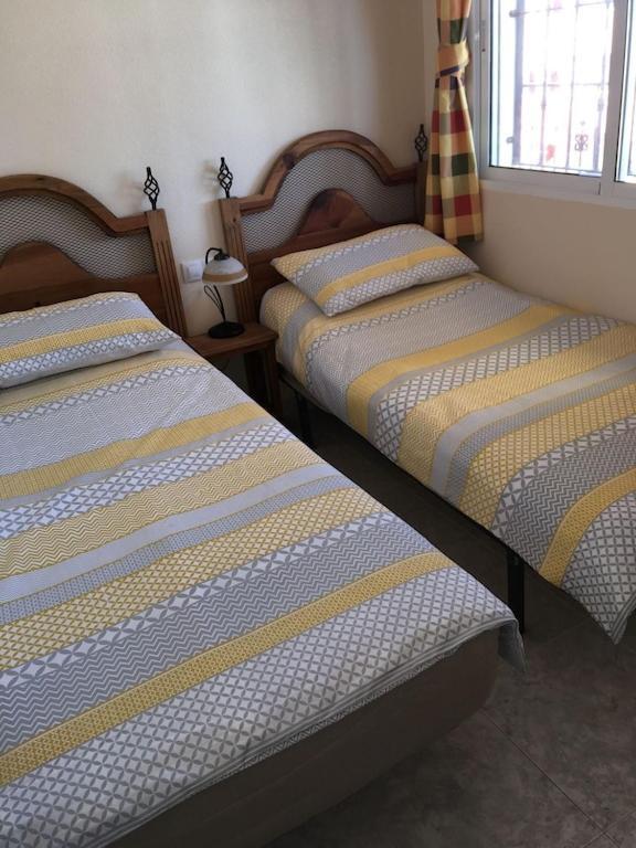 Top Floor Spacious Apartment With Roof Terrace Alicante Eksteriør bilde
