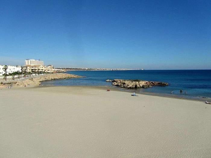 Top Floor Spacious Apartment With Roof Terrace Alicante Eksteriør bilde