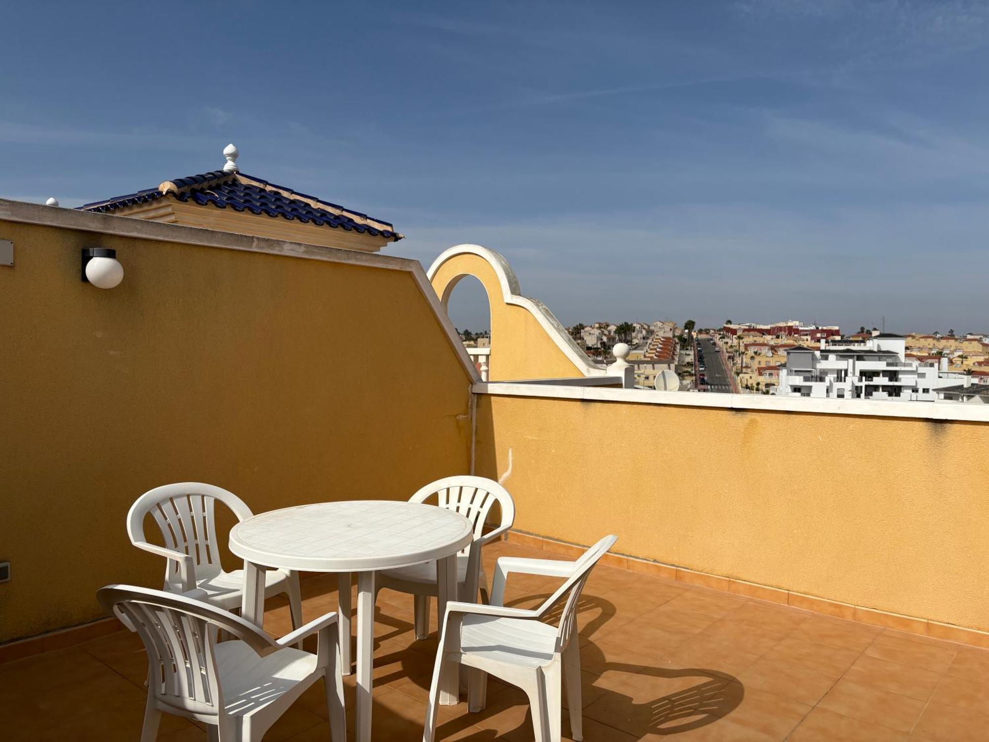 Top Floor Spacious Apartment With Roof Terrace Alicante Eksteriør bilde